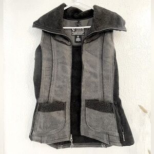 Kühl // Sherpa Vest in Black